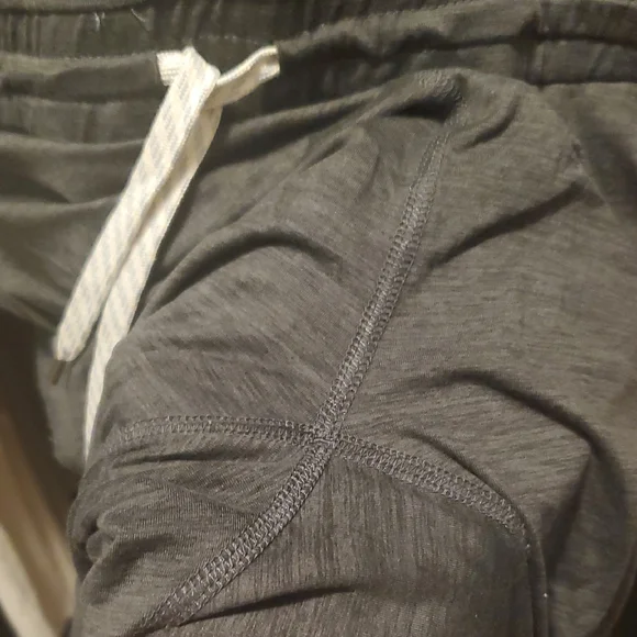 Vuori Black Jumpsuit Relaxed Fit Elastic Waist - Picture 4 of 5